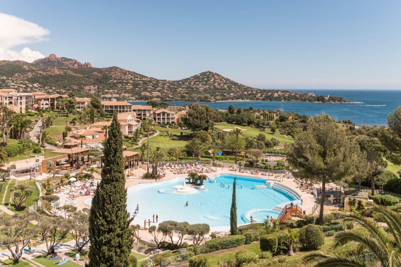 Hotel De L'Esterel Pierre & Vacances Saint-Raphaël Екстериор снимка