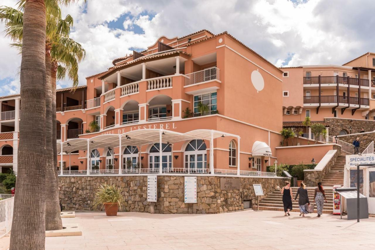 Hotel De L'Esterel Pierre & Vacances Saint-Raphaël Екстериор снимка